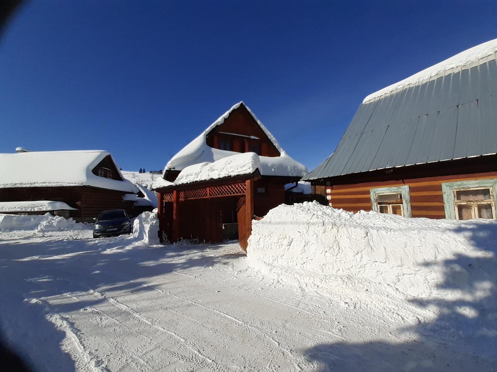 Drevenica Deni Villa Osturna Exteriör bild