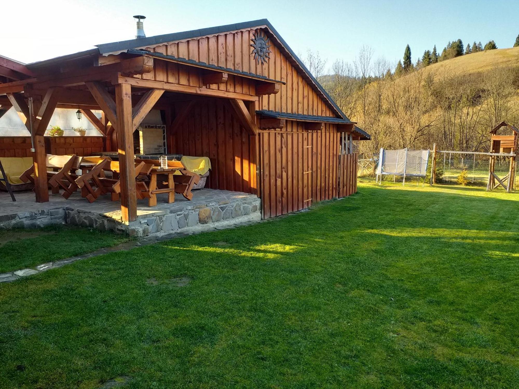 Drevenica Deni Villa Osturna Rum bild