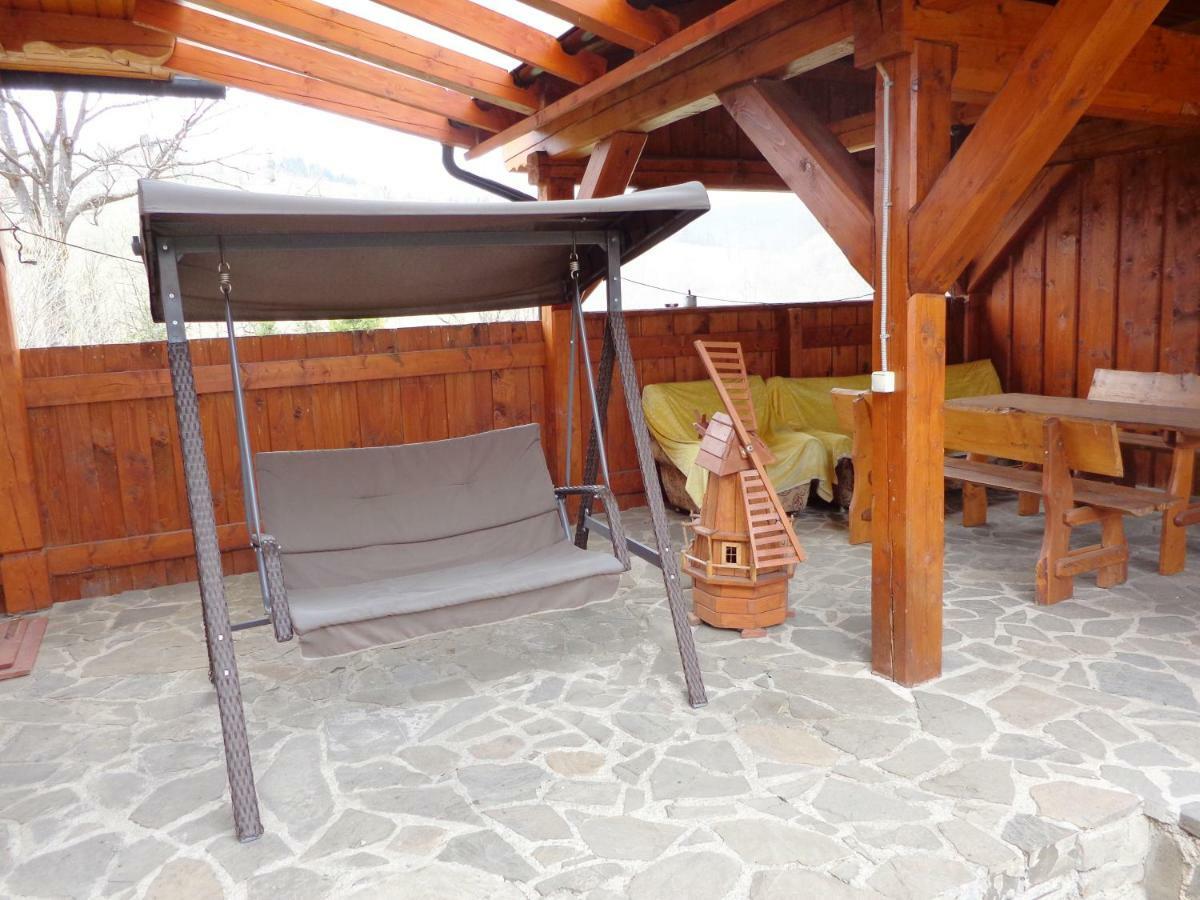 Drevenica Deni Villa Osturna Exteriör bild