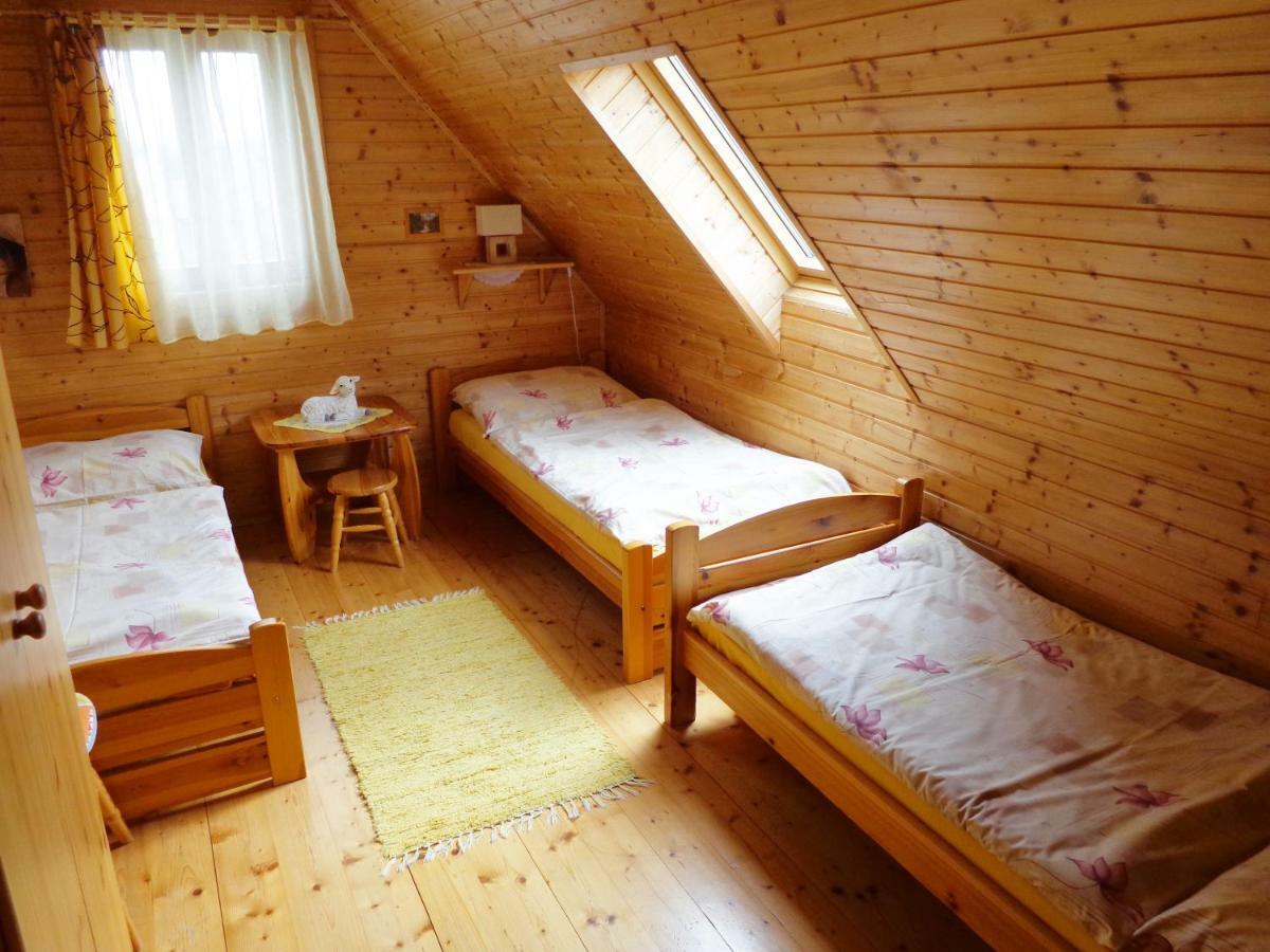 Drevenica Deni Villa Osturna Exteriör bild